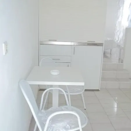Karavas Appartement