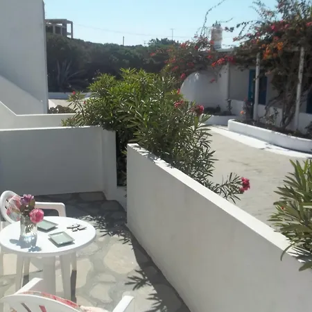 Apartment Karavas